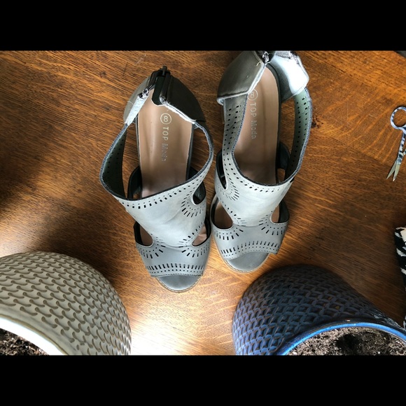 Women’s Shoe-Booties. - Picture 4 of 4